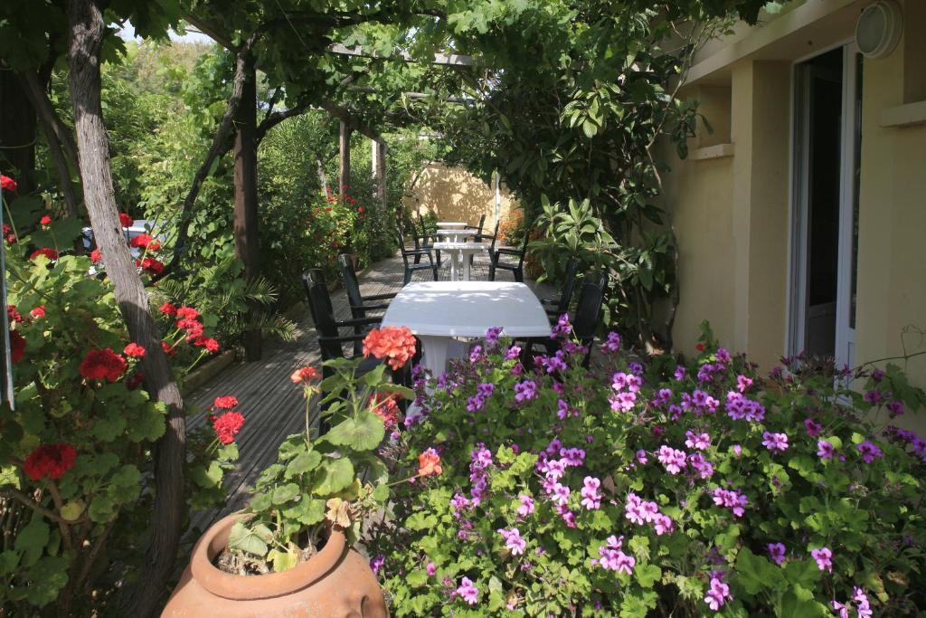 Hotel-Motel Agosta Plage Porticcio  Exterior photo