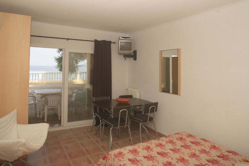 Hotel-Motel Agosta Plage Porticcio  Exterior photo